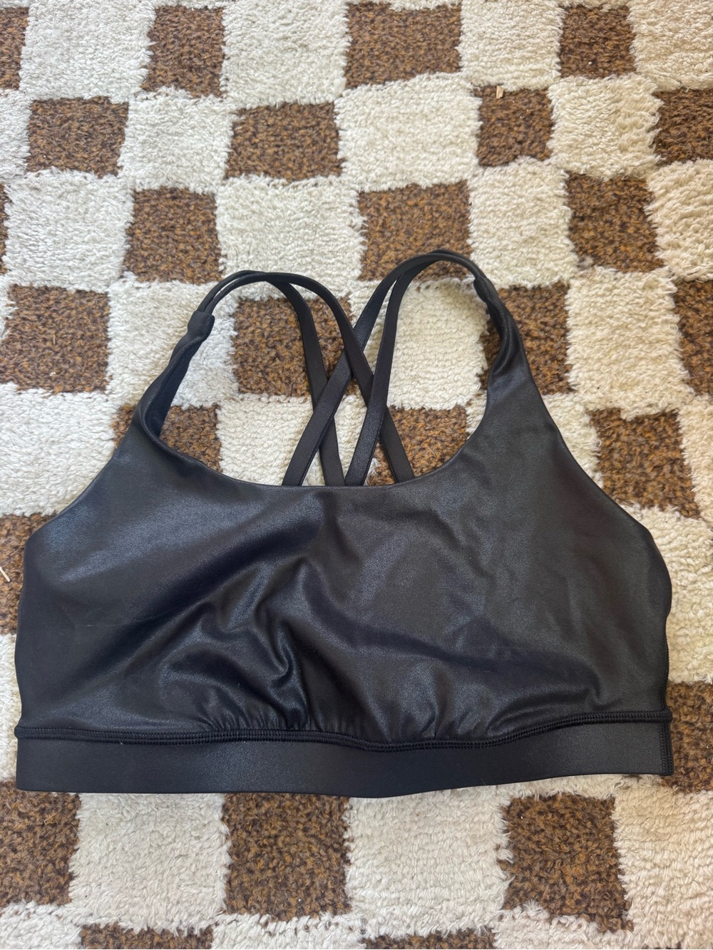 black Lululemon Energy Bra Shine